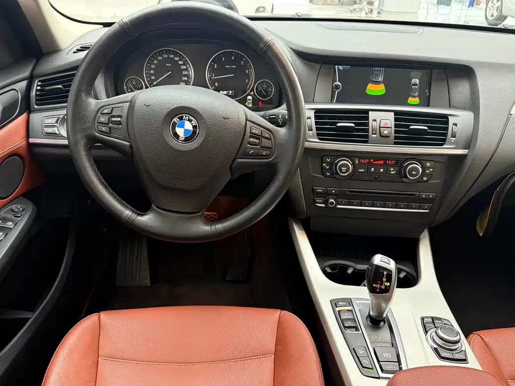 BMW X3 2013 — фото 22