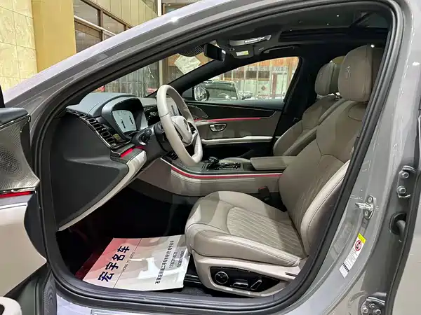 BYD Han 2025