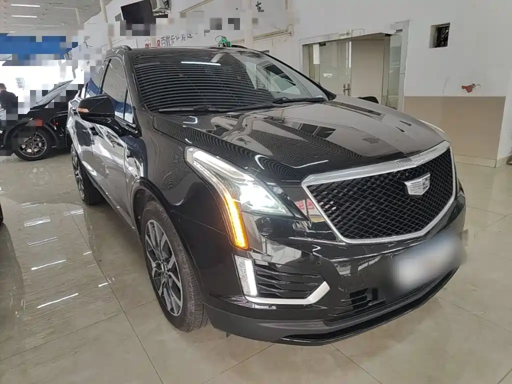 Cadillac XT5 2023 — фото 4
