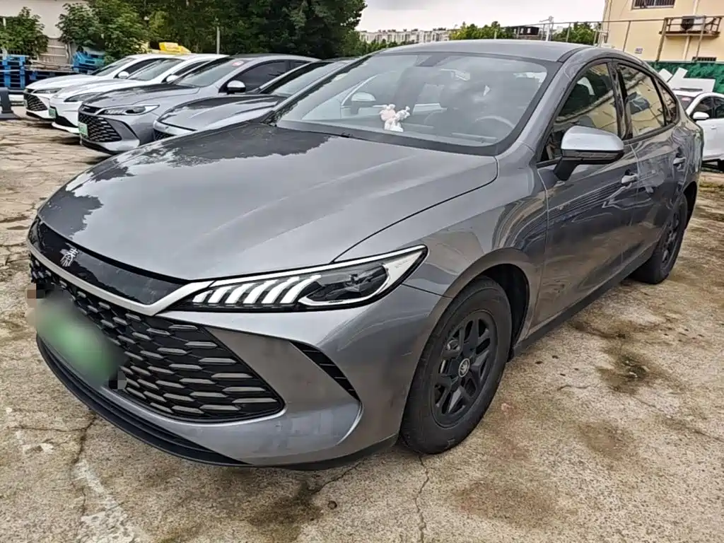 BYD Qin PLUS 2025 — фото 1