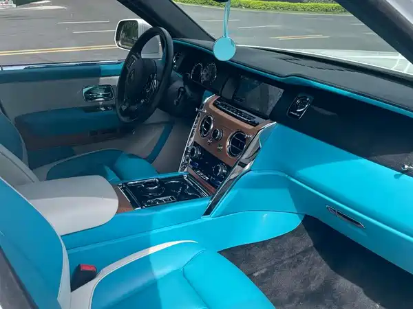 Rolls-Royce Cullinan 2018