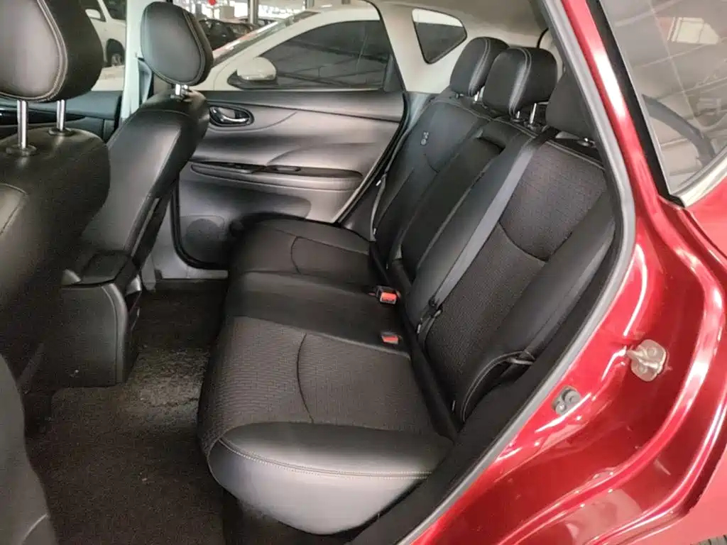 Nissan Tiida 2019 — фото 13