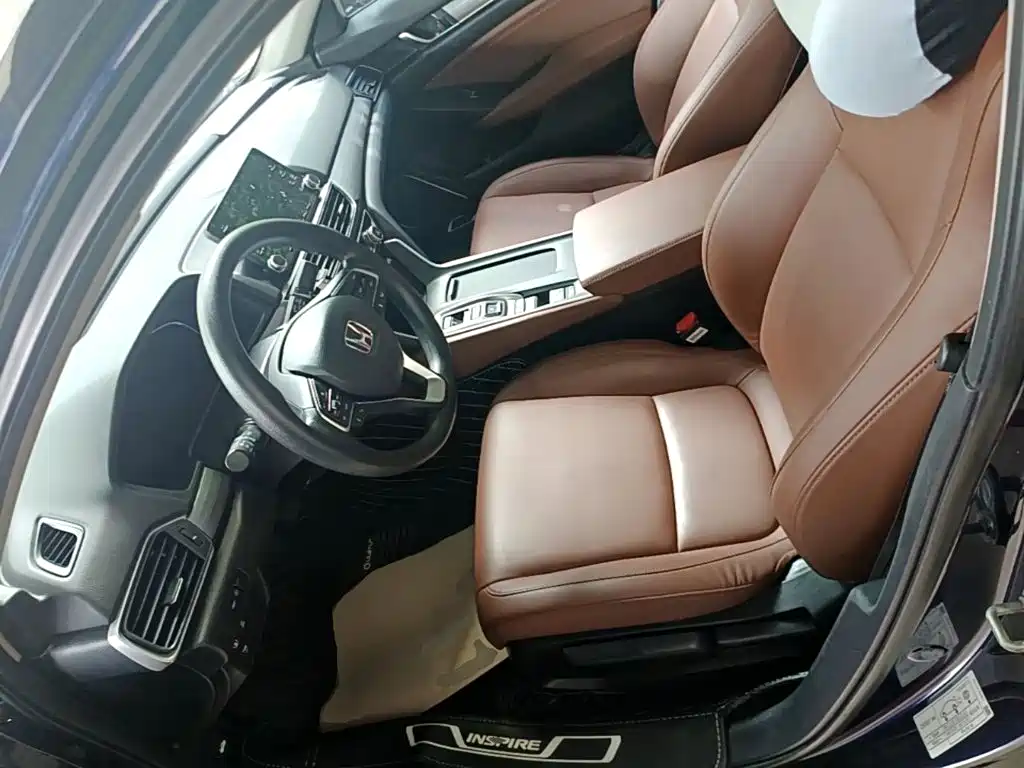 Honda Inspire 2021 — фото 15