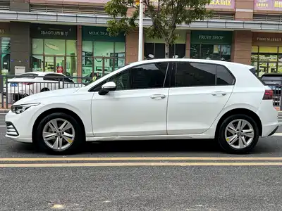 Volkswagen Golf 2023