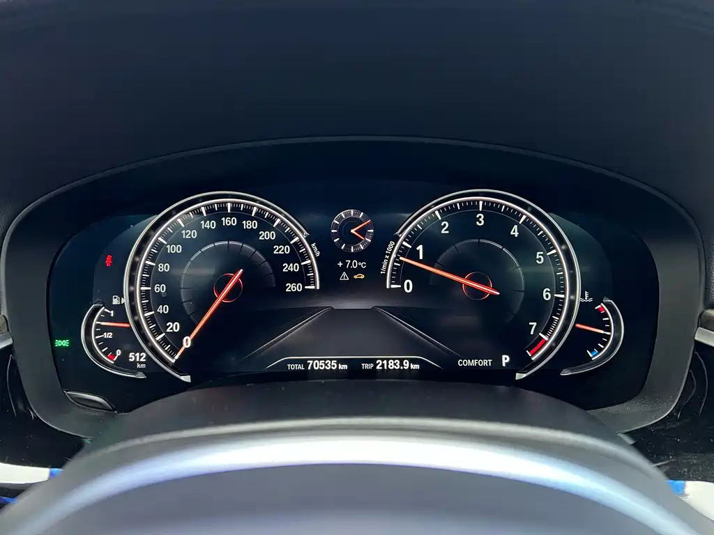 BMW 6 Series GT 2018 — фото 12