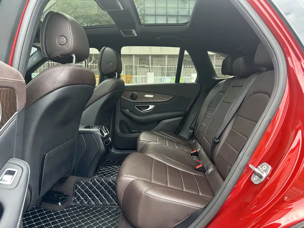 Mercedes-Benz GLC 2020 — фото 15