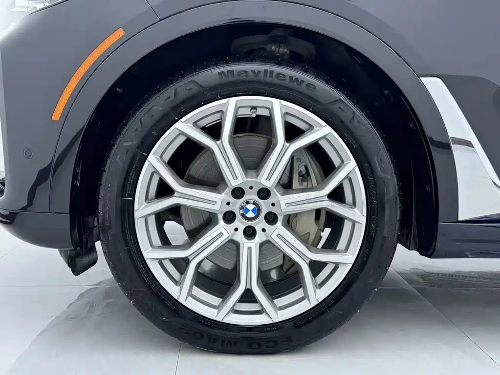 BMW X7 2020 — фото 27