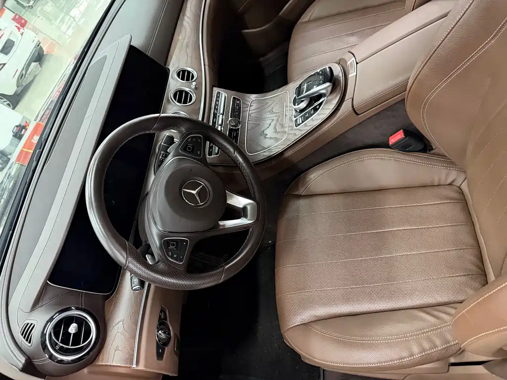 Mercedes-Benz E-Class 2018