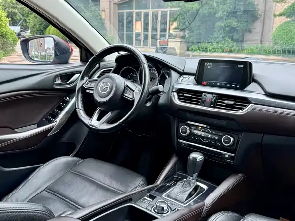Mazda Atenza 2017