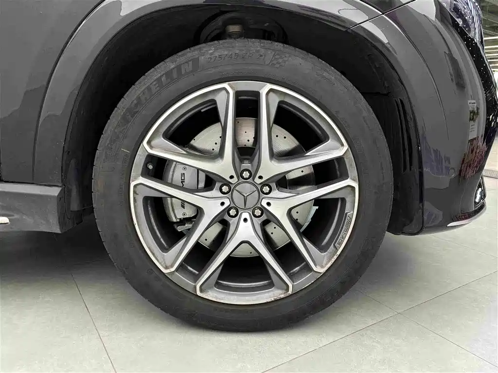 Mercedes-Benz GLE AMG 2024 — фото 12
