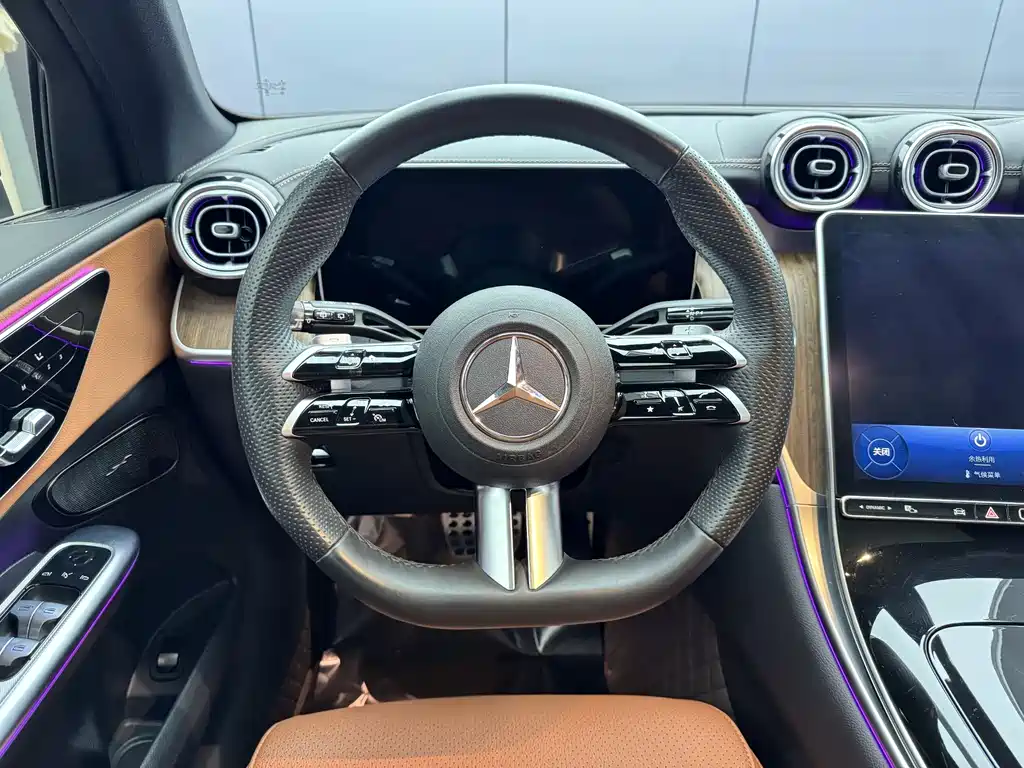Mercedes-Benz GLC 2024 — фото 11