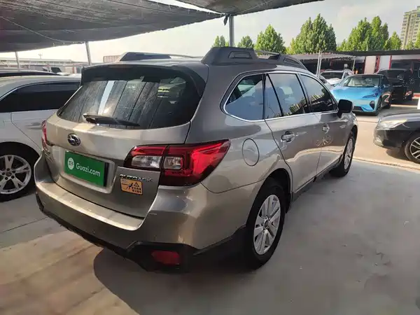 Subaru Outback 2016