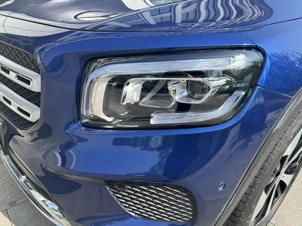 Mercedes-Benz GLB 2021 — фото 18