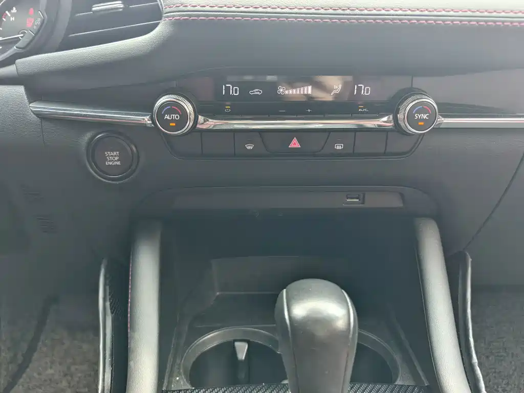 Mazda 3 Angkesela 2023