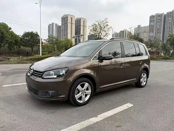 Volkswagen Touran 2013