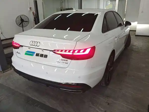 Audi A4L 2024