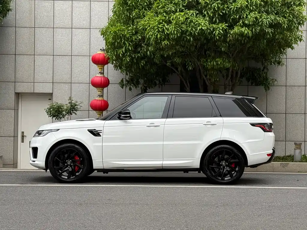 Land Rover Sport 2019 — фото 3