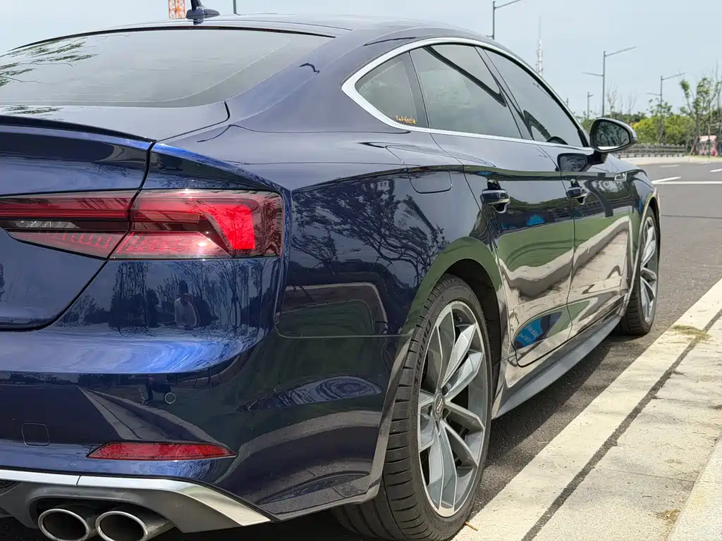 Audi S5 2018 — фото 15