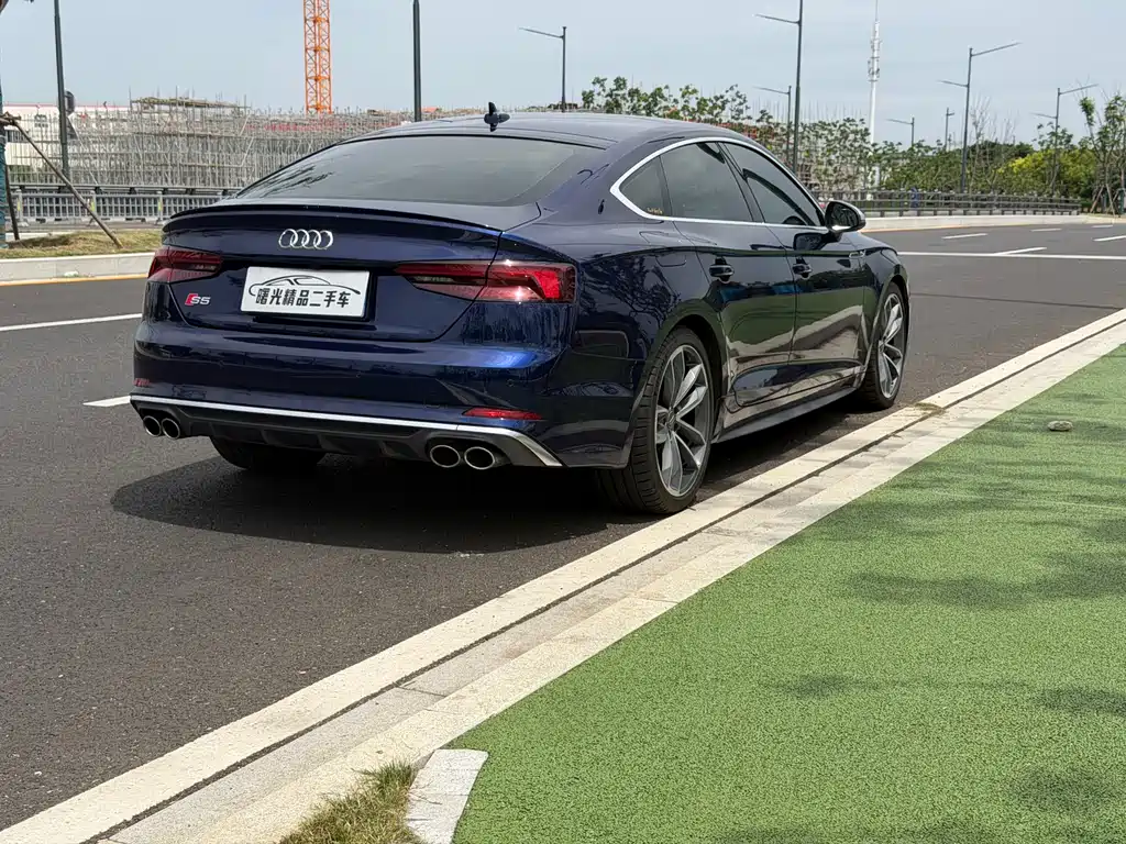 Audi S5 2018 — фото 14