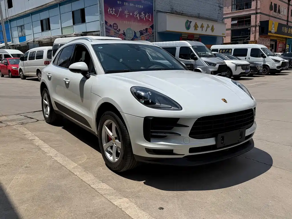Porsche Macan 2019 — фото 2
