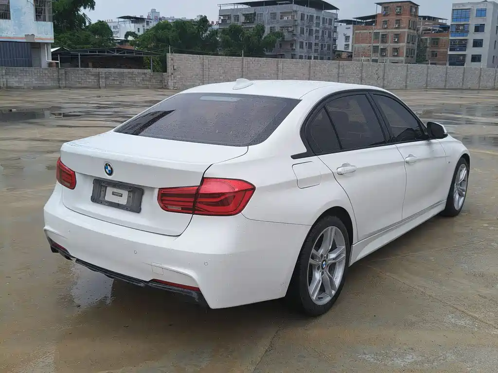 BMW 3 Series 2017