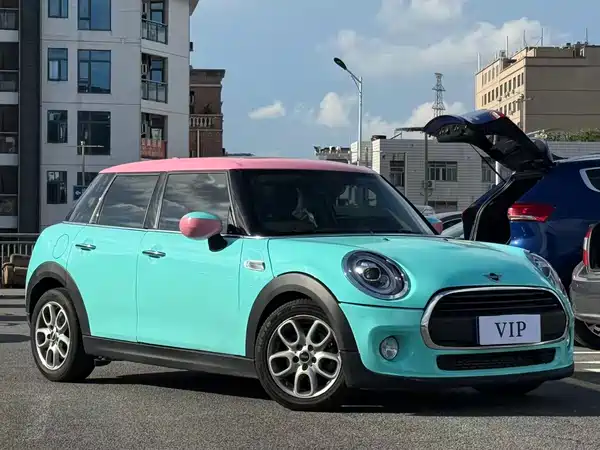 MINI 2021