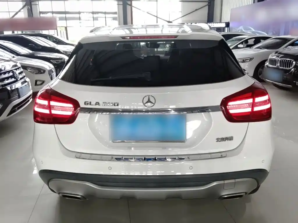 Mercedes-Benz GLA 2019
