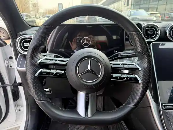Mercedes-Benz C-Class 2022