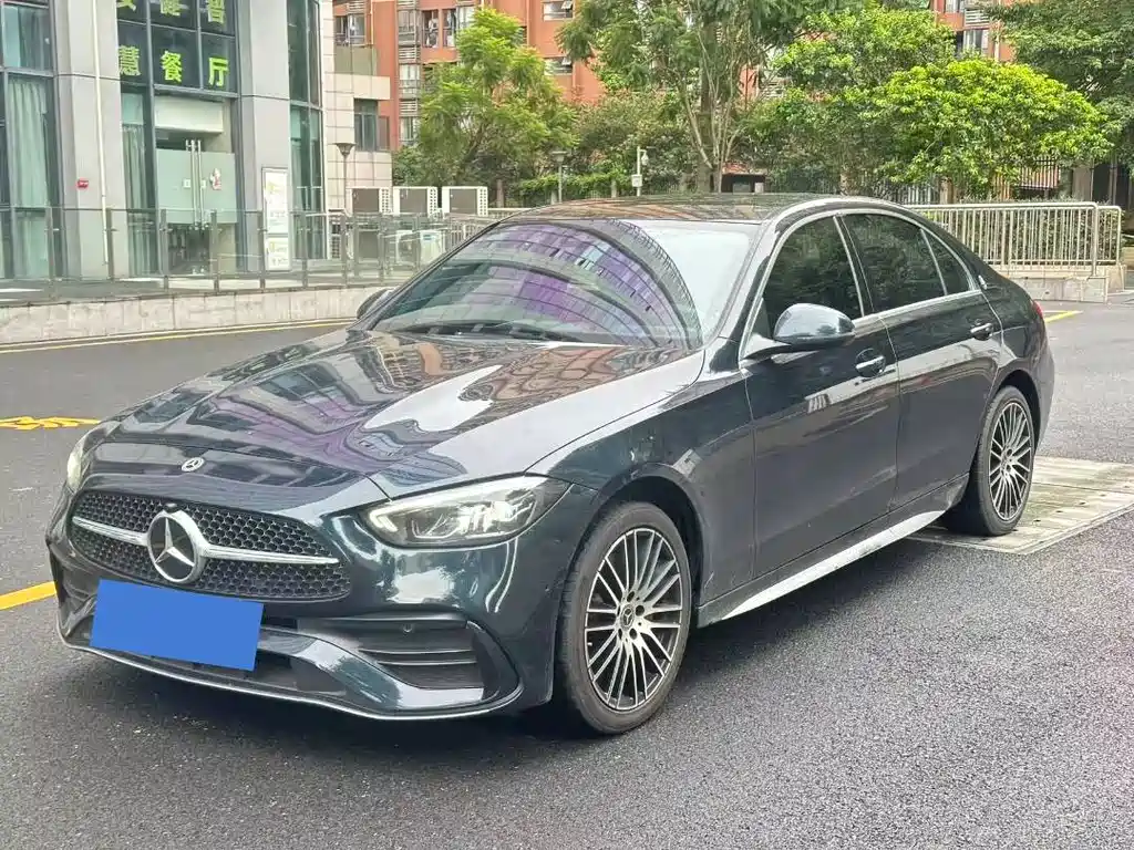 Mercedes-Benz C-Class 2022
