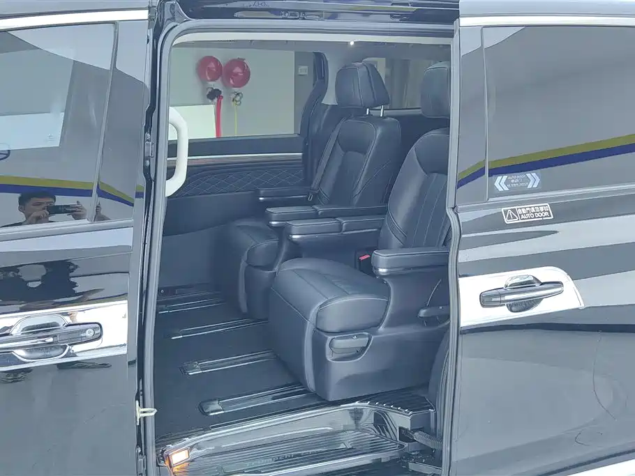 GAC Motor Trumpchi M8 2019 — фото 11
