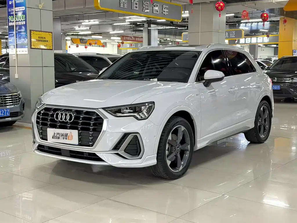 Audi Q3 2022