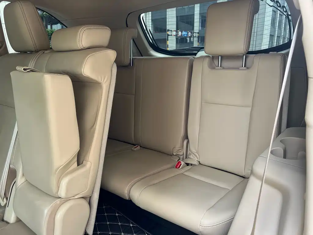 Toyota Highlander 2018 — фото 16