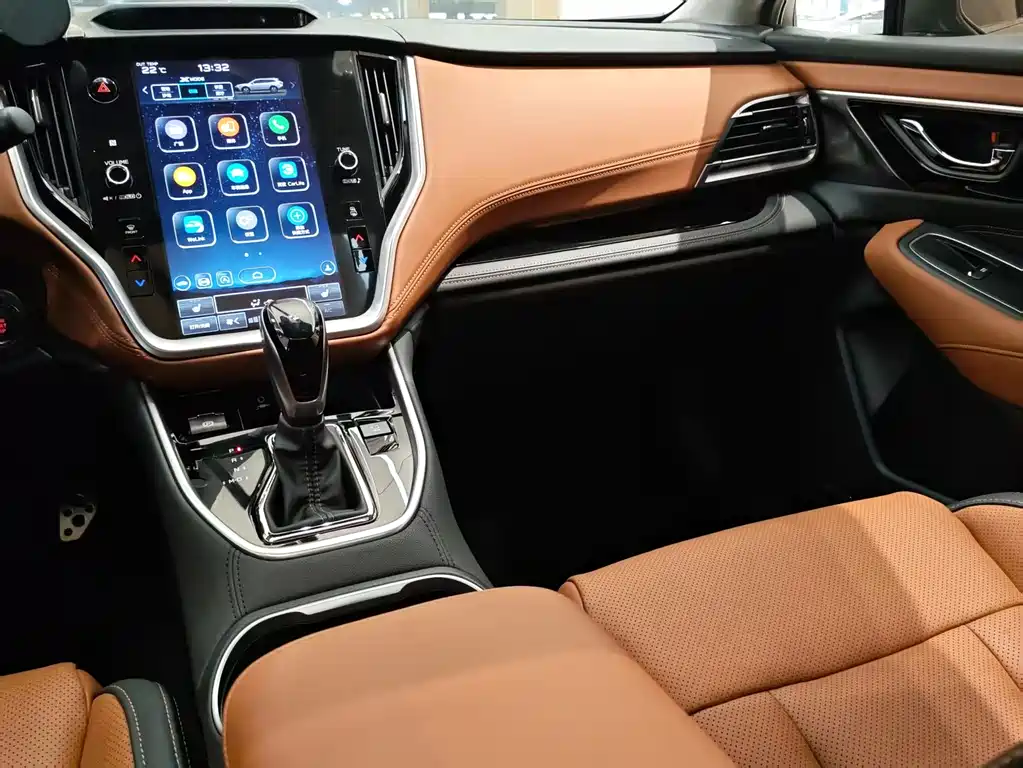 Subaru Outback 2022 — фото 16