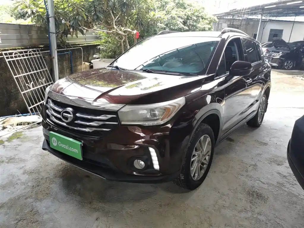 GAC Motor Trumpchi GS4 2016 — фото 1