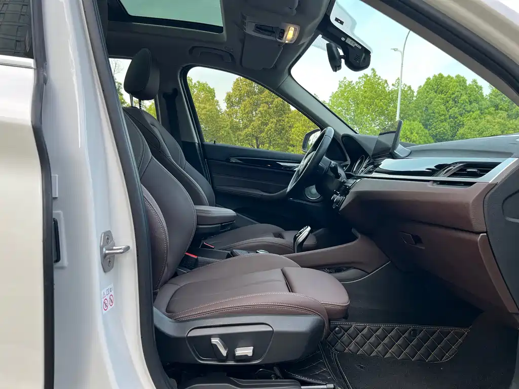 BMW X1 2022 — фото 10