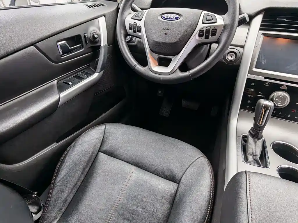 Ford Edge 2015 — фото 5