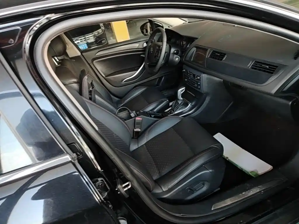 Citroën C5 2015 — фото 25