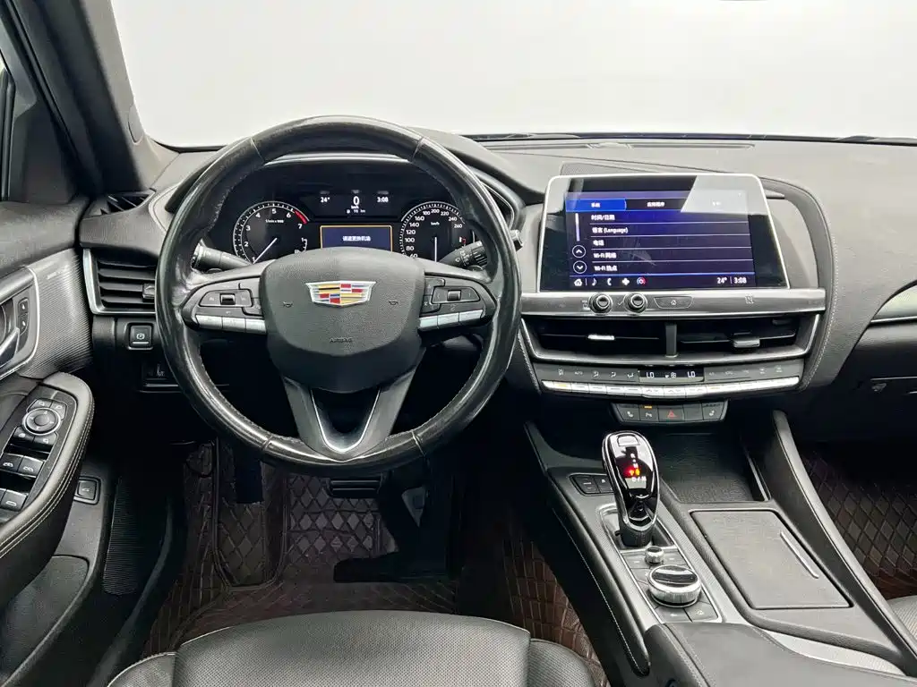 Cadillac CT5 2021 — фото 20