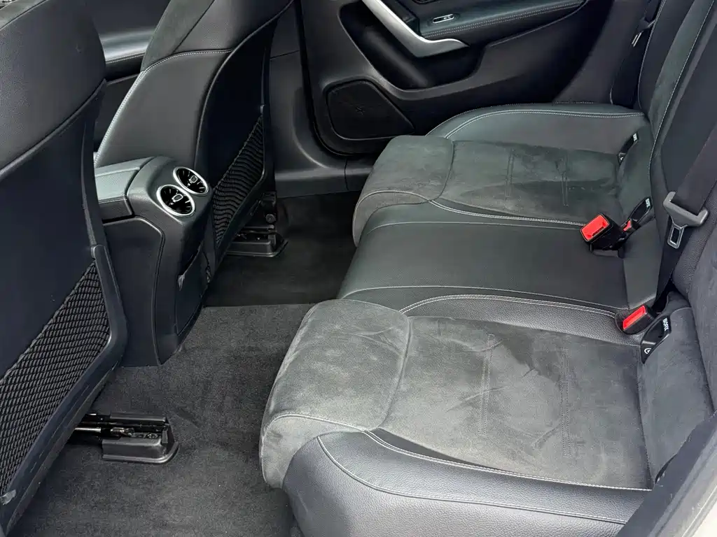 Mercedes-Benz A-Class 2019 — фото 4