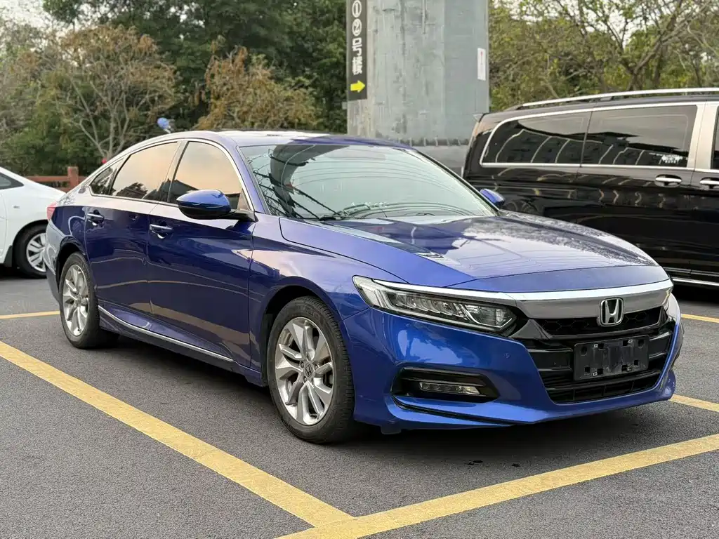 Honda Accord 2019 — фото 3