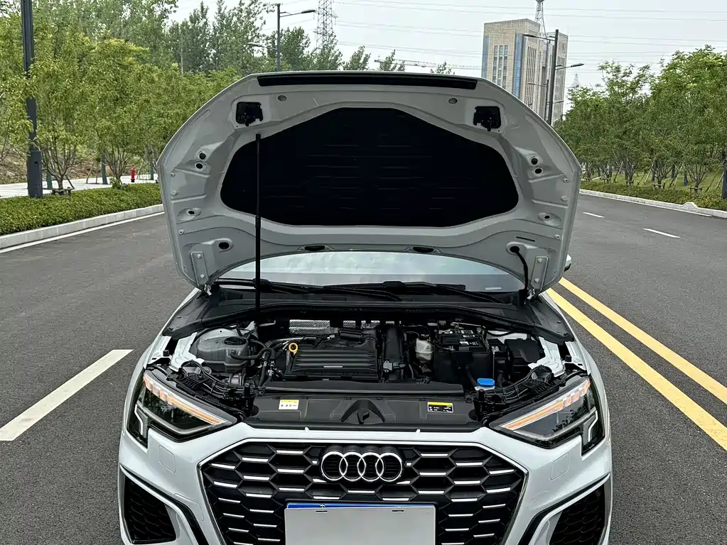 Audi A3 2022 — фото 11