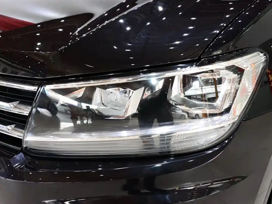 Volkswagen Tiguan L 2021 — фото 7