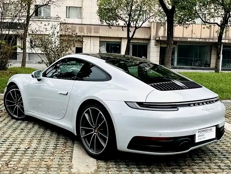 Porsche 911 2024 — фото 3