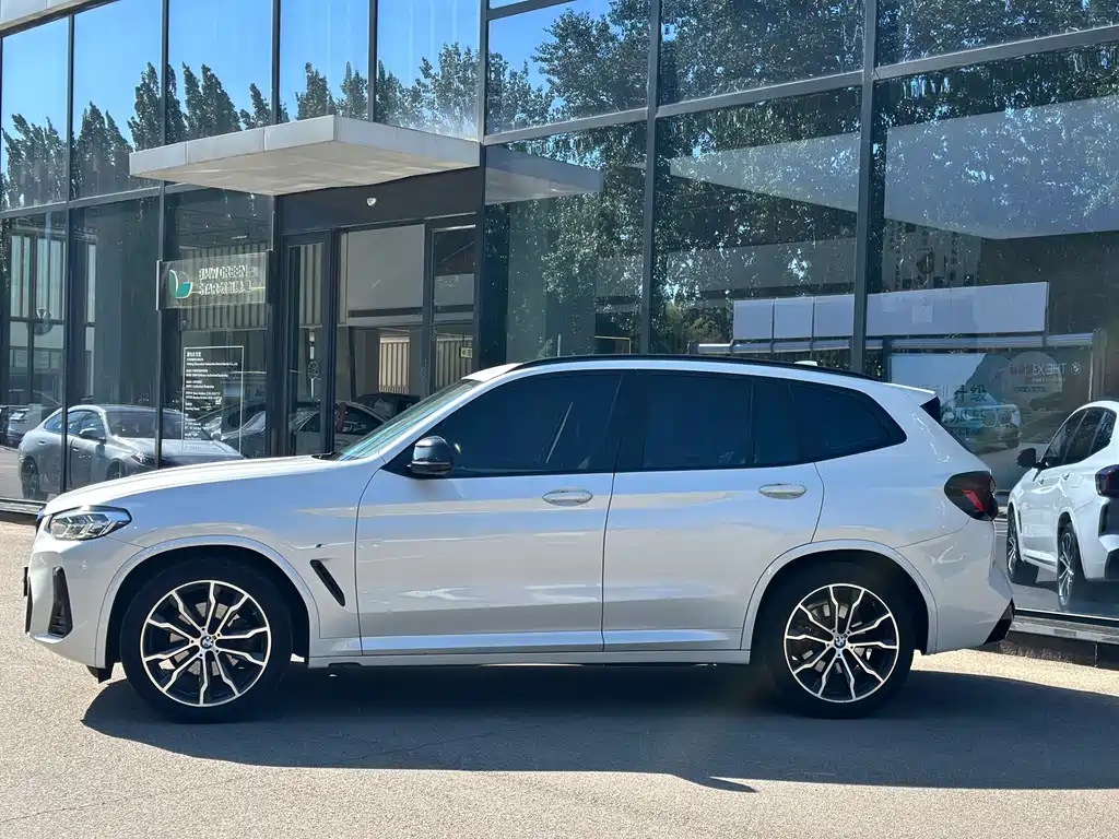 BMW X3 2022 — фото 3