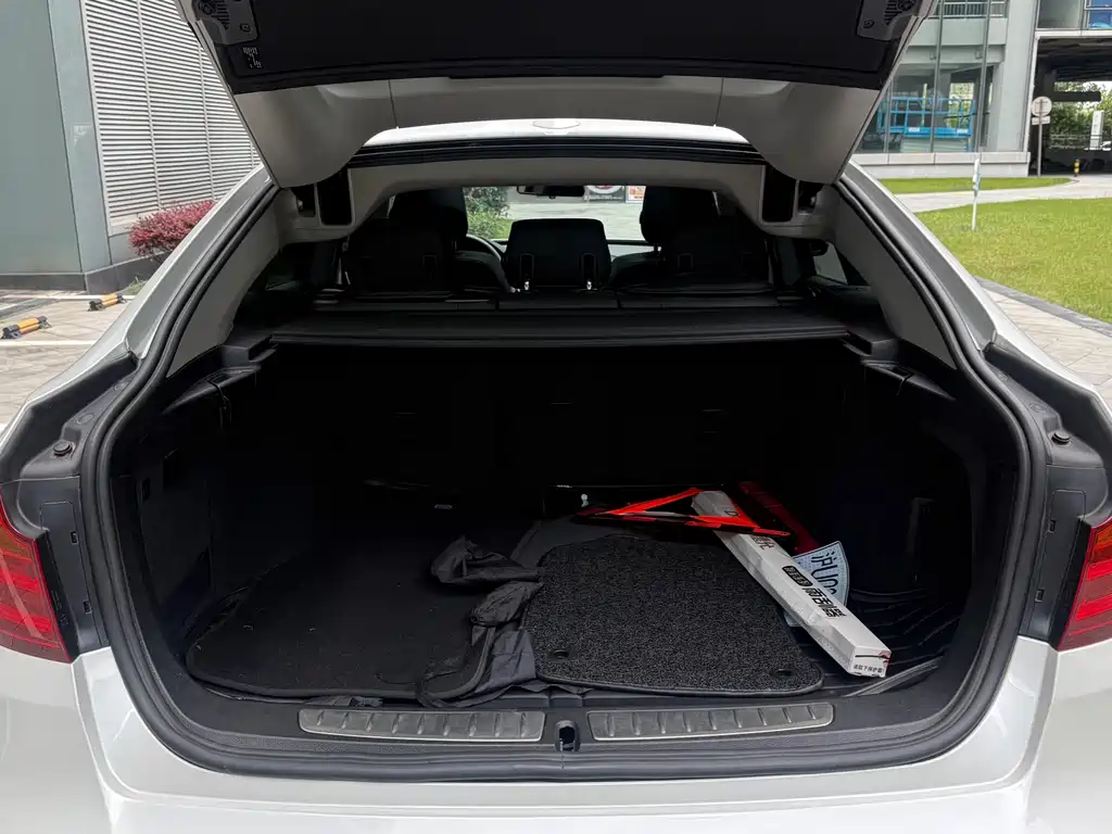 BMW 3 Series GT 2015 — фото 14