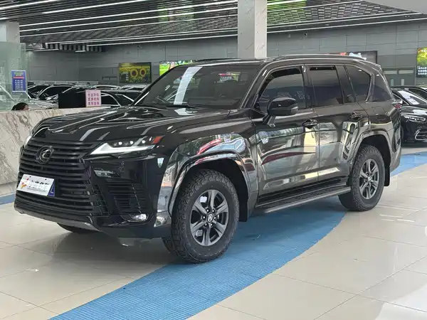 Lexus LX 2026