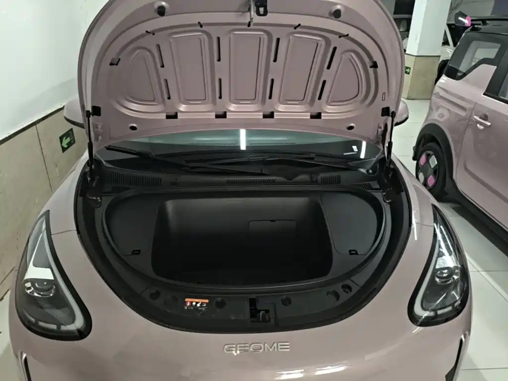 Geely Galaxy Starwish 2026 — фото 20