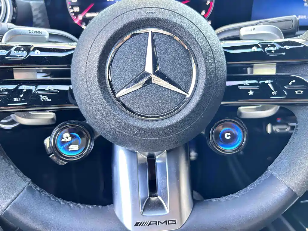 Mercedes-Benz A-Class AMG 2025 — фото 10