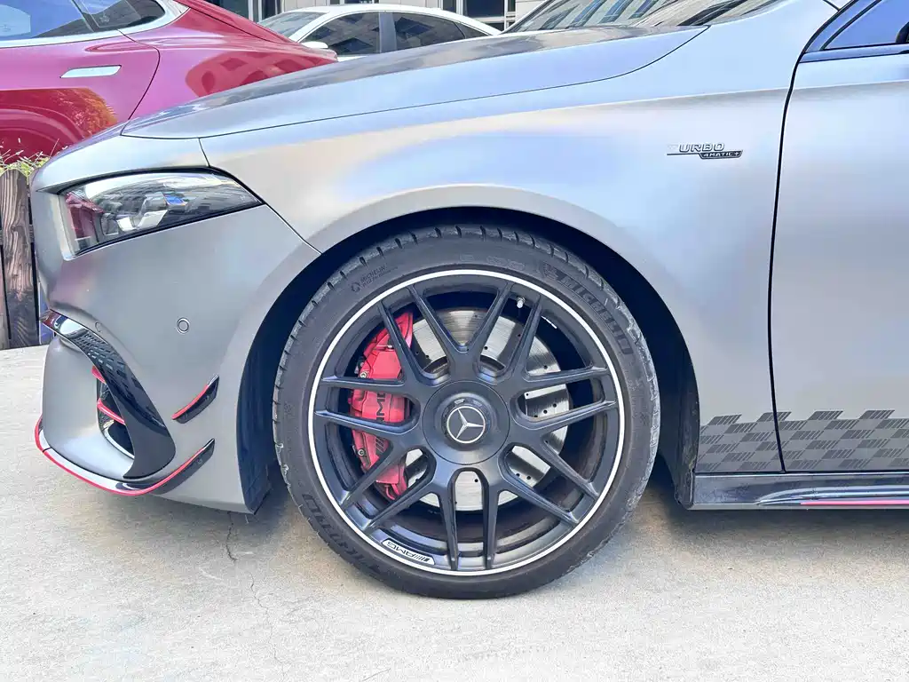 Mercedes-Benz A-Class AMG 2025 — фото 19