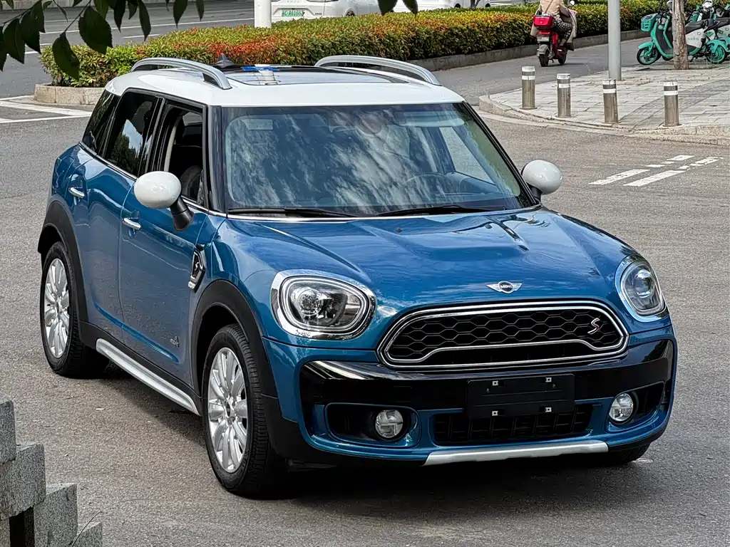 MINI Countryman 2017 — фото 5